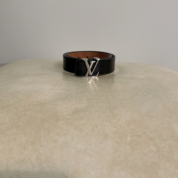 Louis Vuitton Epi Leather Belt - Picture 2 of 5
